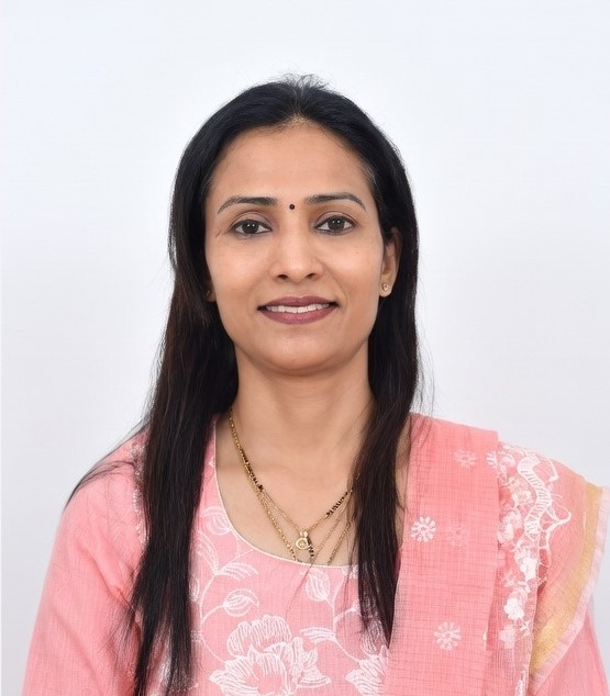 Dr. Parul R Agrawal